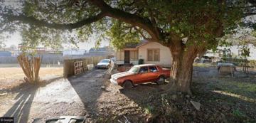 featured image of 4042 Marion Pl