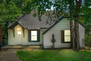 featured image of 2415 N Boston Ave