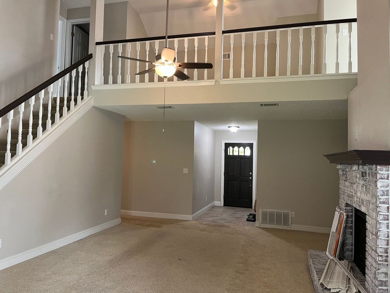 117 Long Pointe Dr - Photo 3 of 33