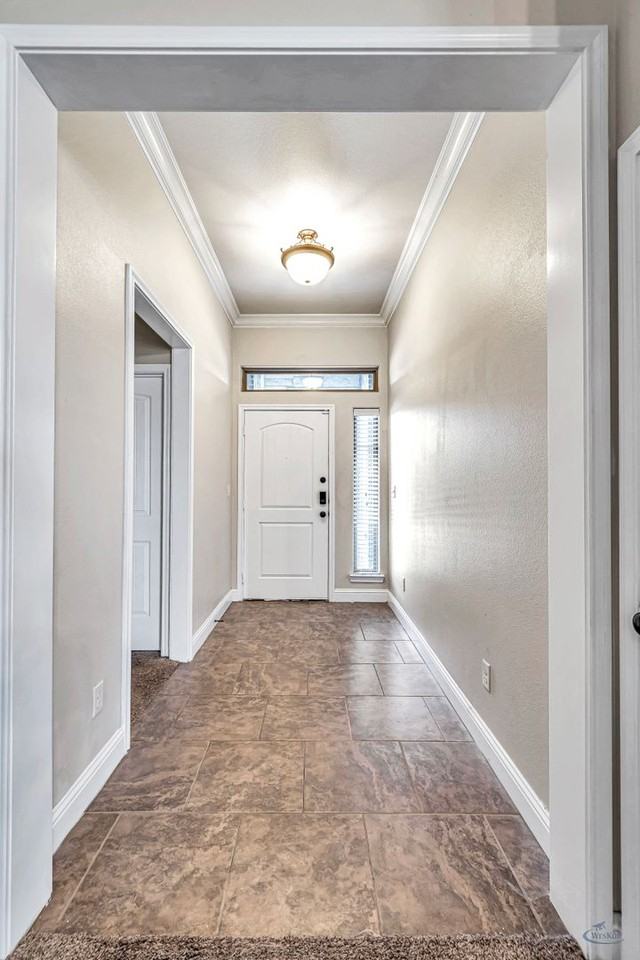 423 O Rourke St - Photo 2 of 38