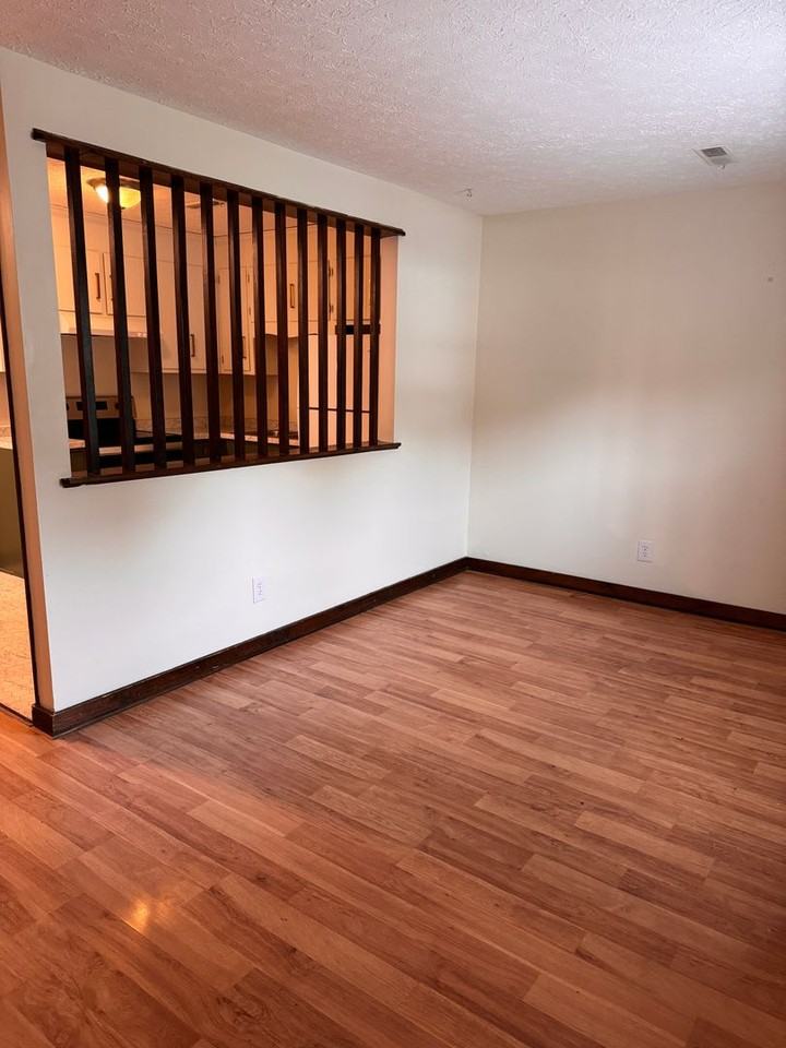 Remington - Deer Creek - Photo 2 of 14