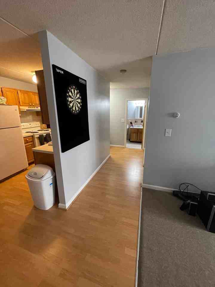 82 Gardner St - Photo 4 of 12