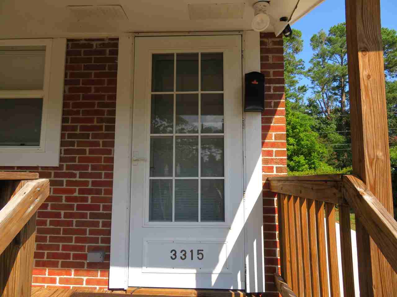 3315 Ashley Cir - Photo 3 of 17