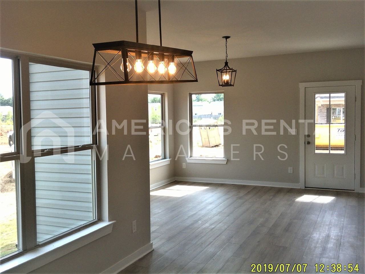 102 Edisto Cir - Photo 6 of 34