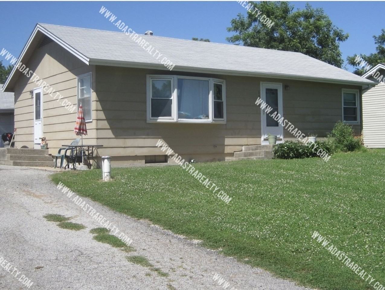 1508 N 1732 Rd - Photo 4 of 8