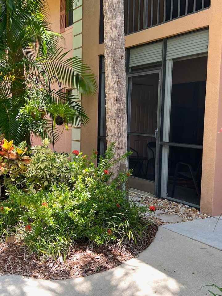 1515 Forrest Nelson Blvd Apt Q103