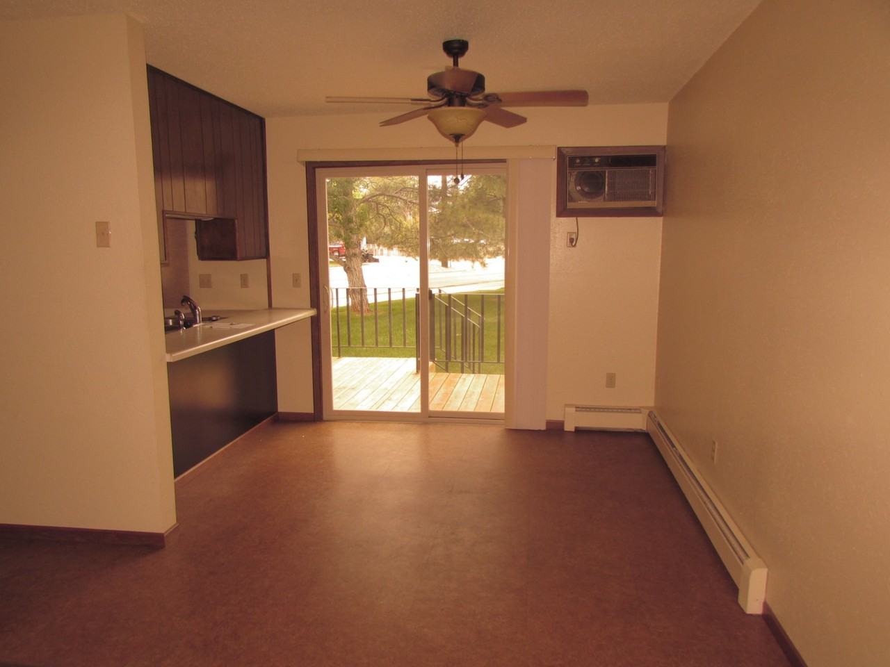 215 S Canyon Rd #2A - Photo 3 of 10