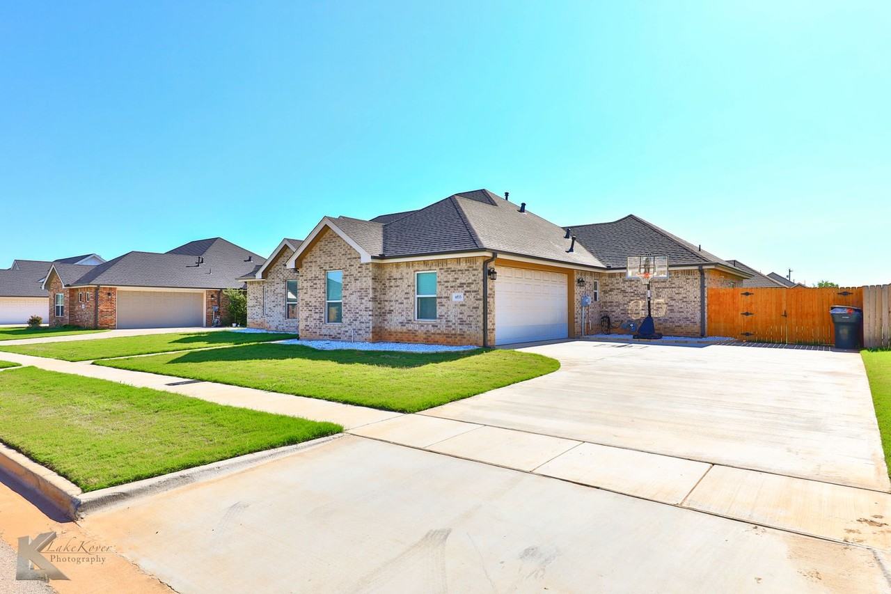 6533 Red Yucca Rd - Photo 2 of 48