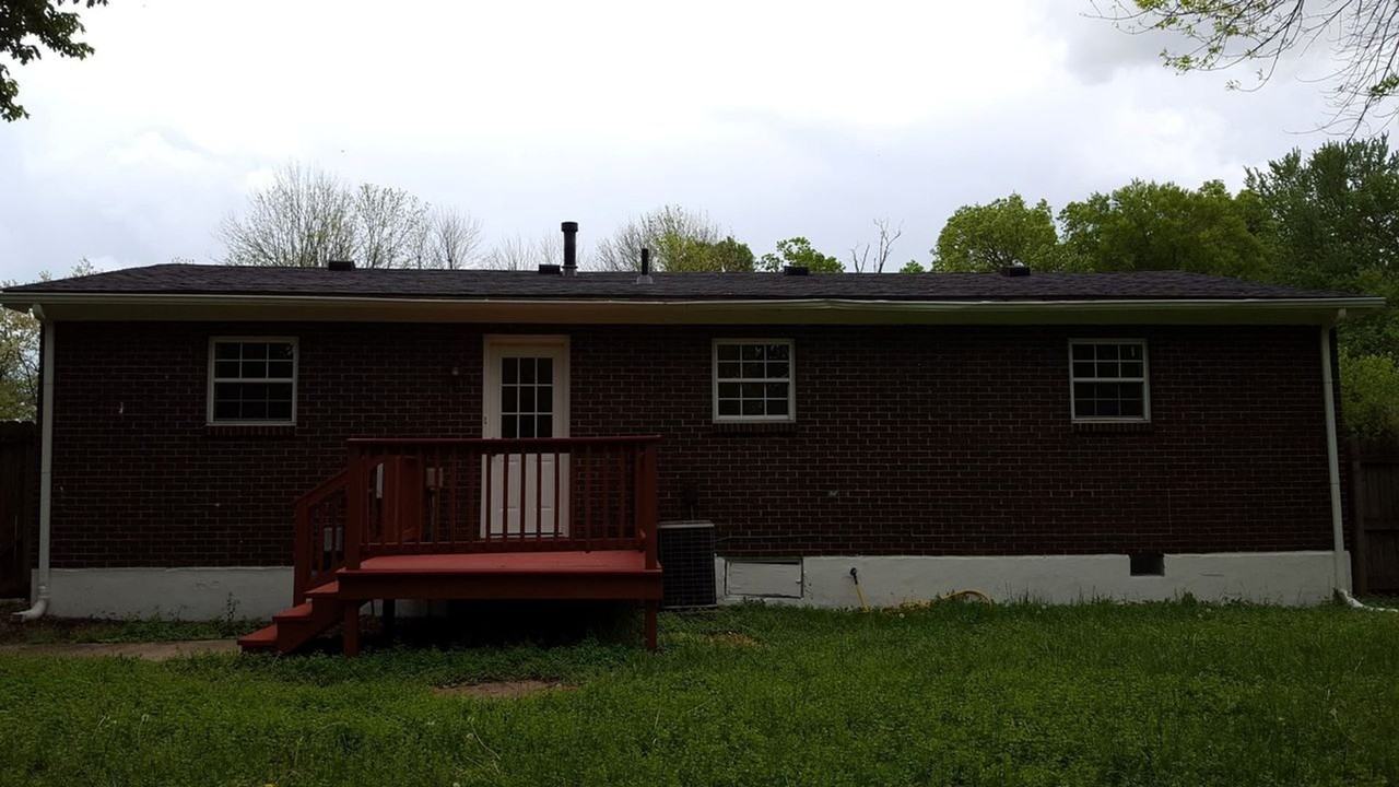 6712 Stana Dr - Photo 3 of 14