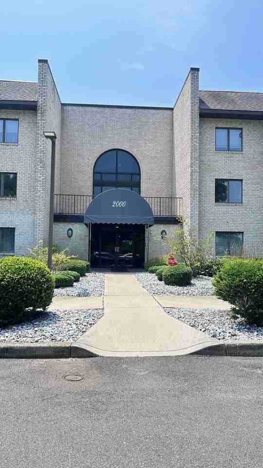 2105 Dolphin Ave #NA - Photo 2 of 18