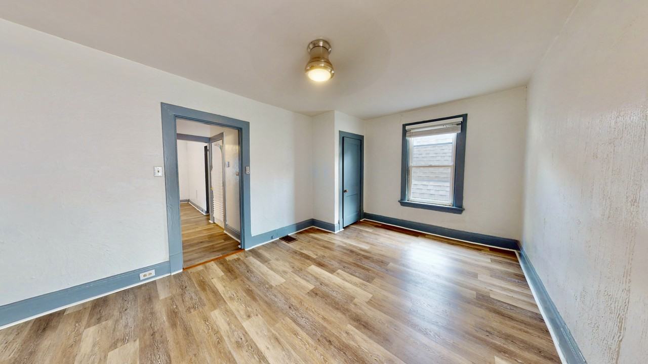 1217 Mcneilly Ave #2 - Photo 2 of 13