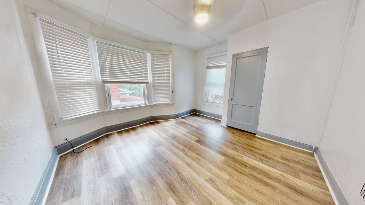 1217 Mcneilly Ave #2 - Photo 3 of 13