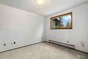 featured image of 910 N Stevens St