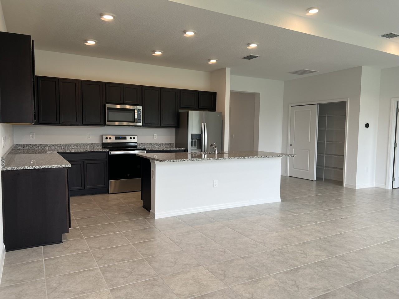 6500 Sw 70th Cir #NA - Photo 5 of 28