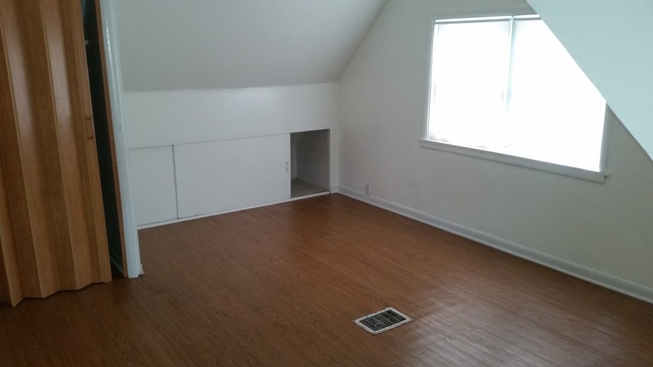 2233 W 8th Ave #NA - Photo 5 of 11