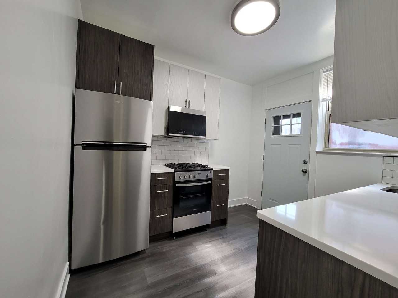 2450-58 W. Wilson/4601-11 N. Campbell - Photo 7 of 18