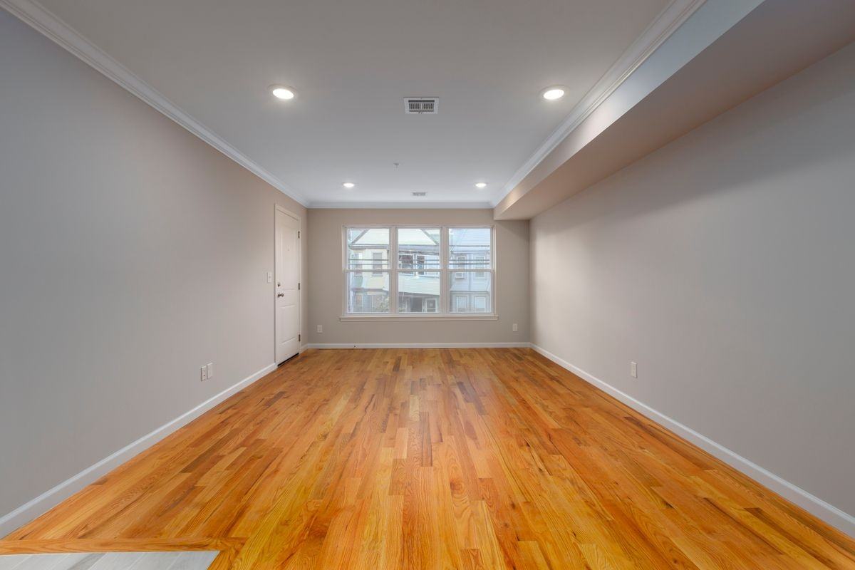 486 S 17th St - Photo 3 of 13