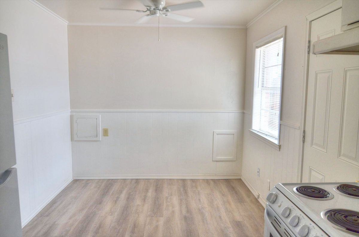 6311 Goliad Ave - Photo 3 of 9