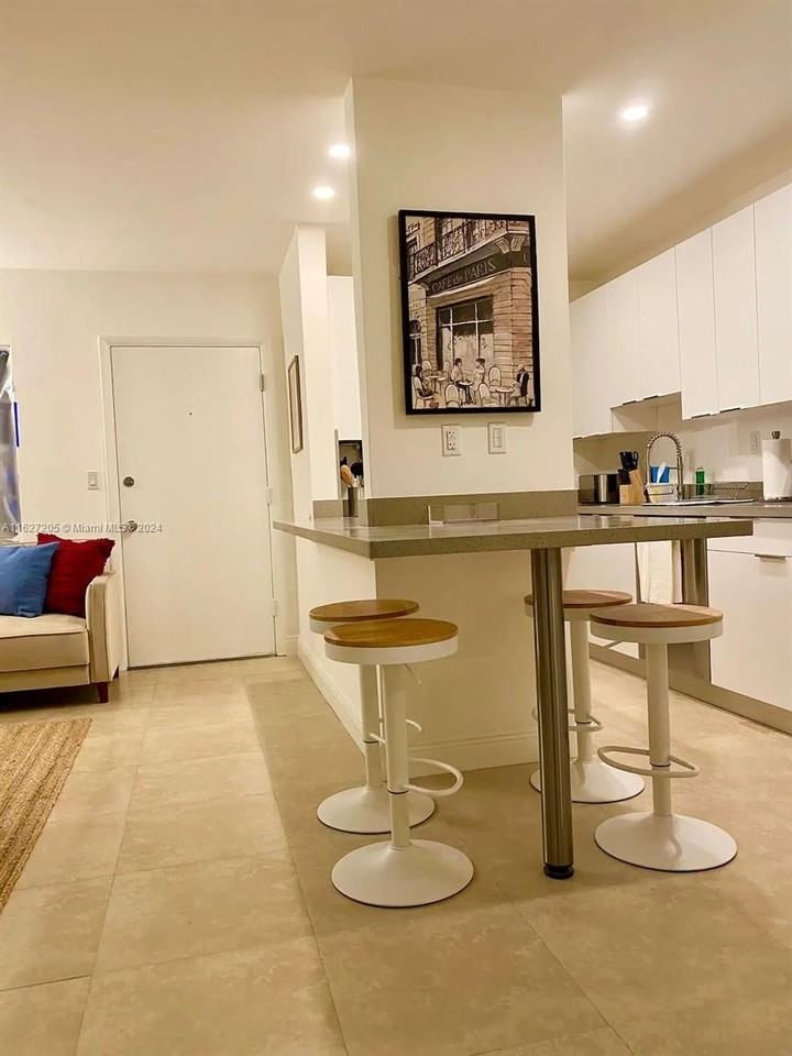 100 Sunrise Dr #24 - Photo 3 of 35