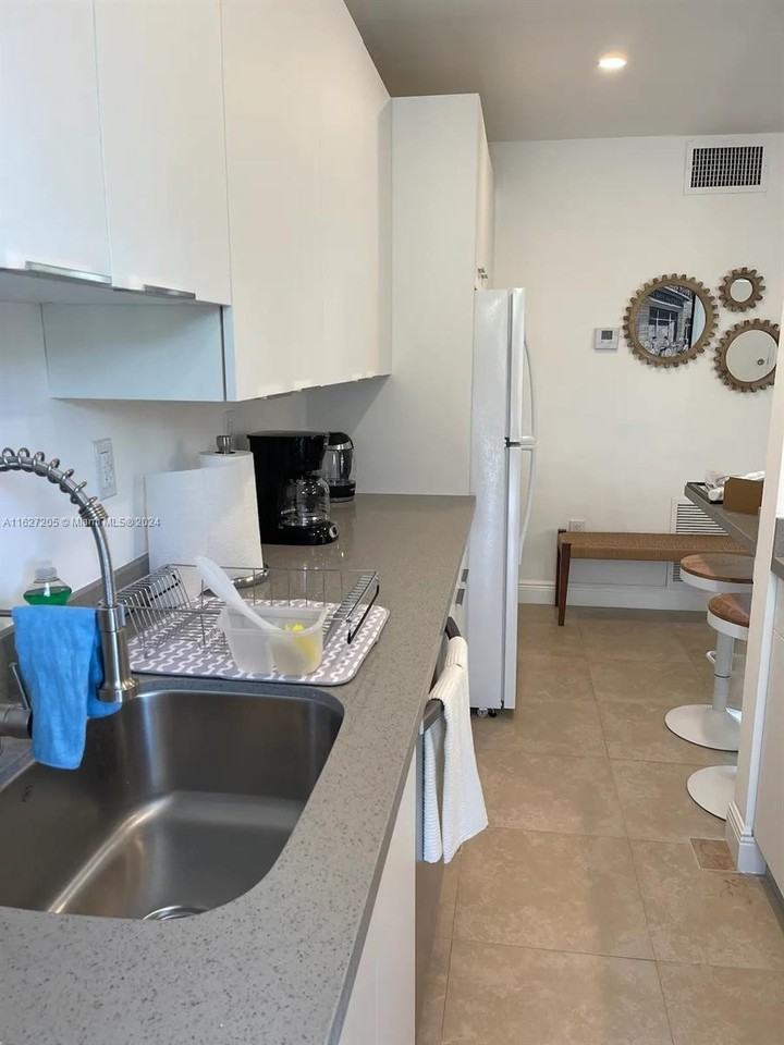 100 Sunrise Dr #24 - Photo 6 of 35