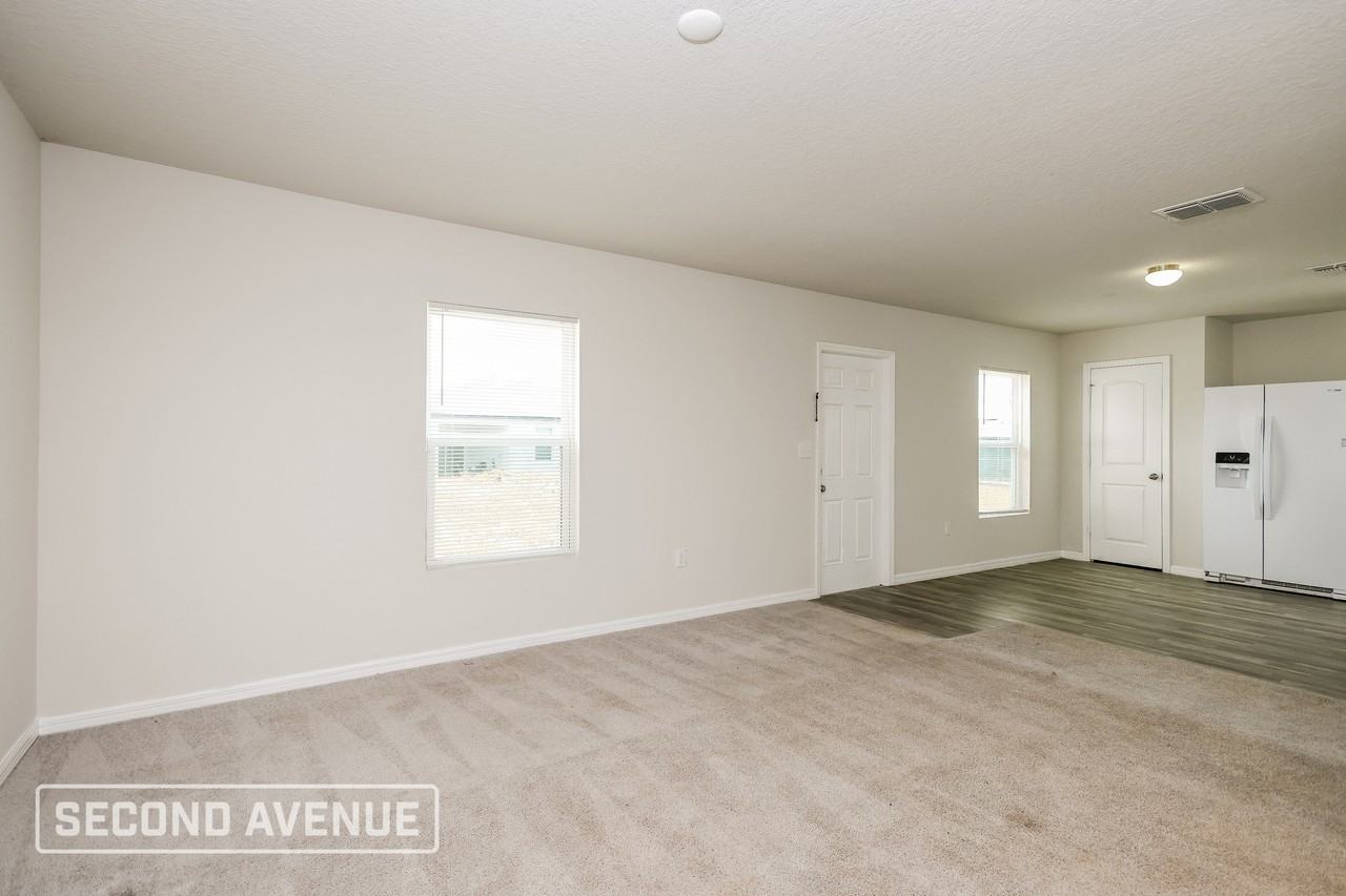 106 Tulip Ln - Photo 6 of 25