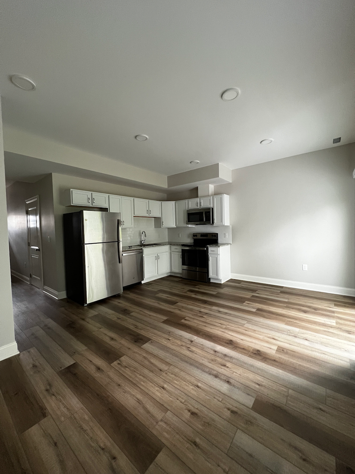 4 Florentine Cir - Photo 5 of 14