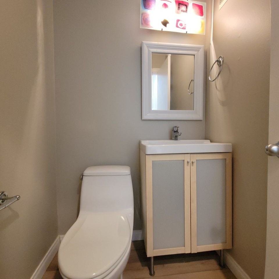 2582 Del Mar Heights Rd - Photo 5 of 25