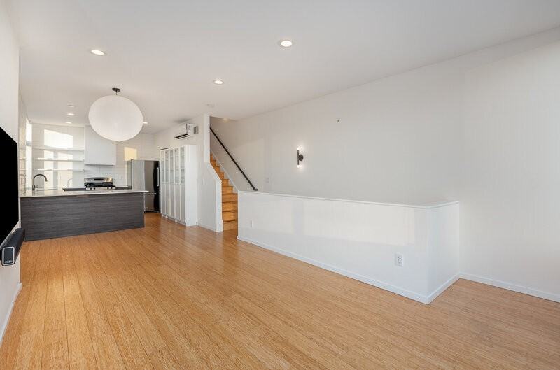 206 22nd Ave #C - Photo 3 of 16