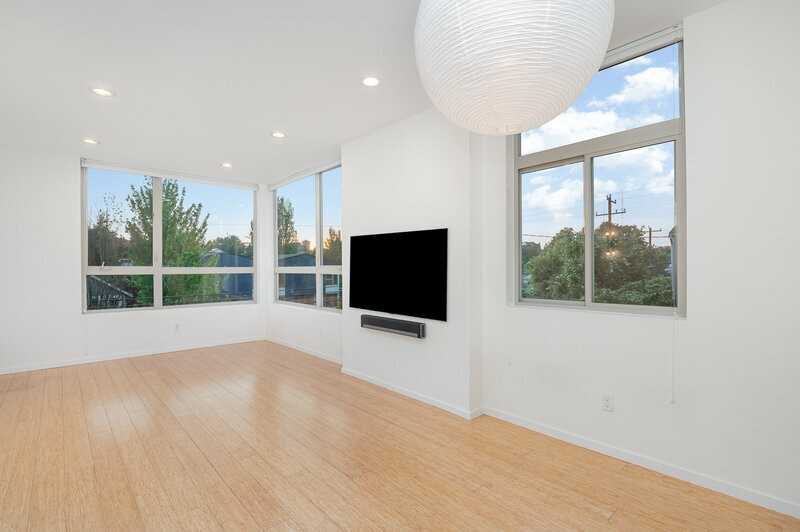 206 22nd Ave #C - Photo 4 of 16