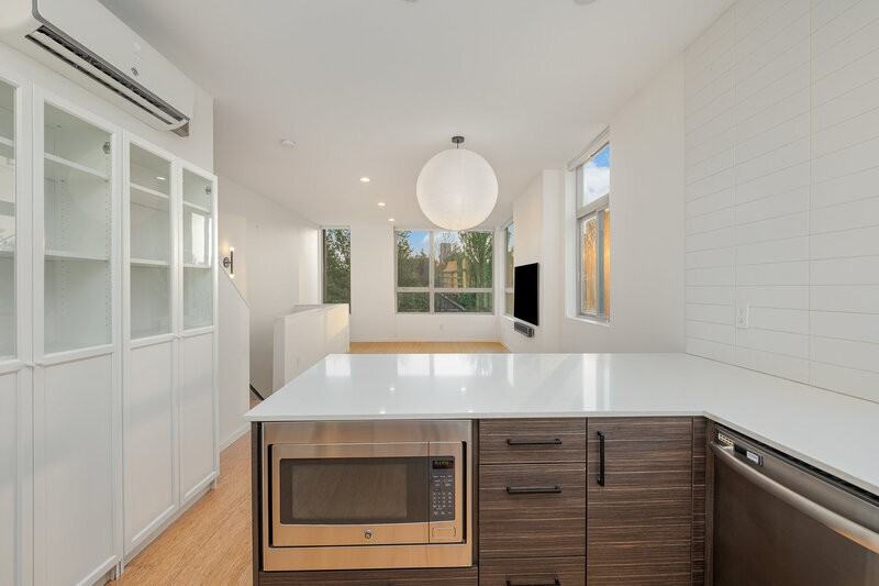 206 22nd Ave #C - Photo 6 of 16