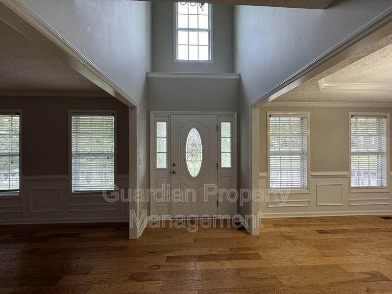 39 Lakeland Prt - Photo 2 of 26