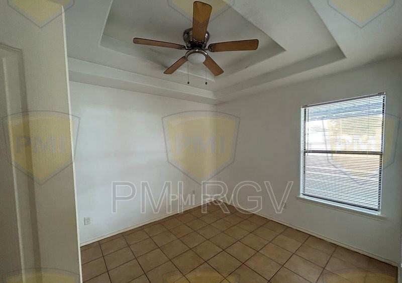 1503 E Coyote St #8 - Photo 3 of 13