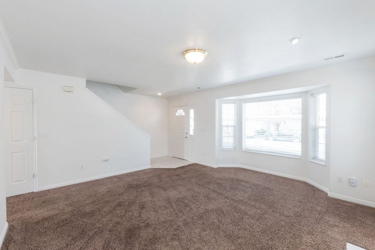 1366 S 1370 E - Photo 7 of 18