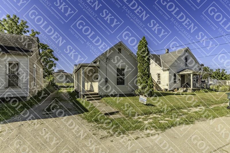 415 W 9th St - Photo 2 of 7