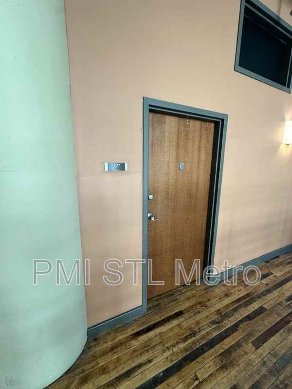 1520 Washington Ave #R727 - Photo 4 of 26