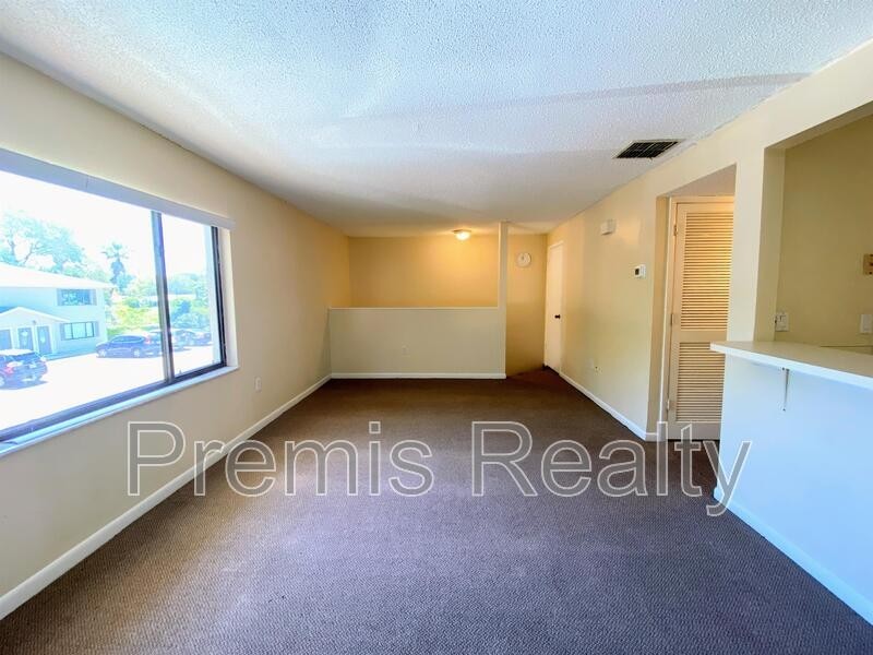 1409 Alpine Rd - Photo 4 of 25