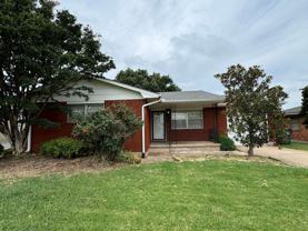 1410 Nw 50th St - Photo 1 of 1