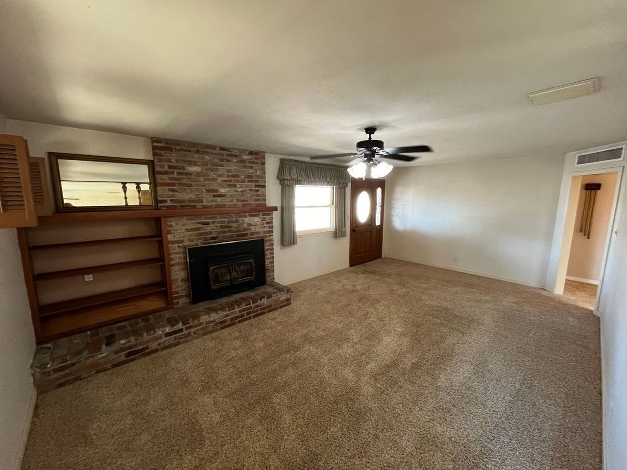 228 W Teapot Dome Ave - Photo 3 of 27