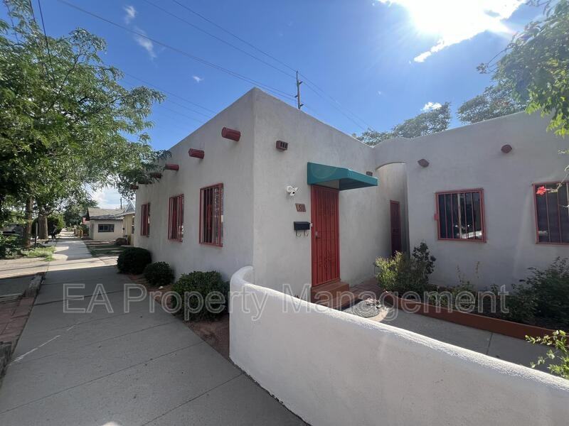 511 7th St Sw - Photo 2 of 12