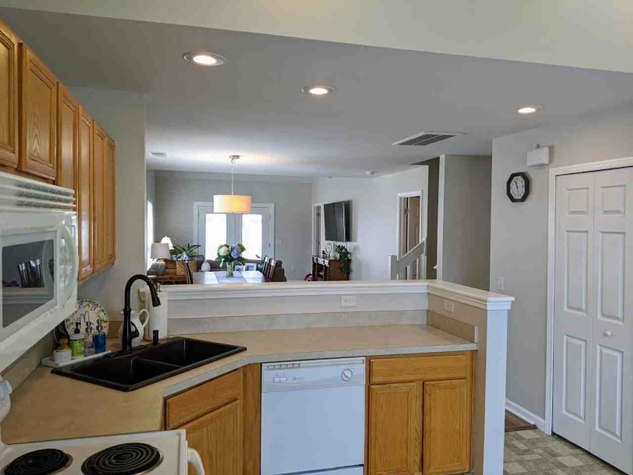 309 Gallery Way - Photo 6 of 31