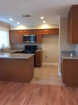 Vista Del Plaza - 40 - Photo 1 of 1