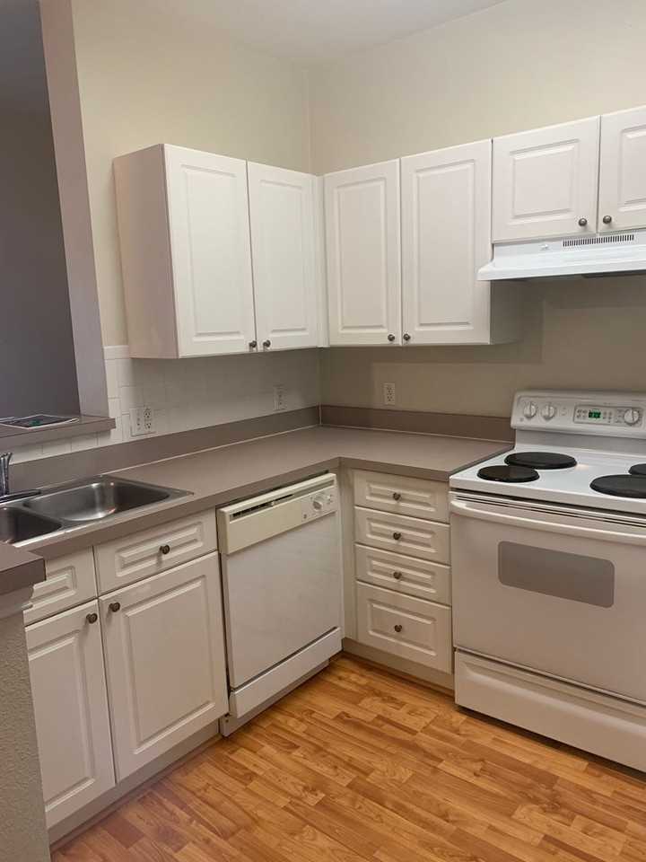 280 Celebration Blvd - Photo 2 of 25