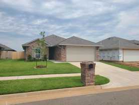1008 Hickory Creek Dr - Photo 1 of 1
