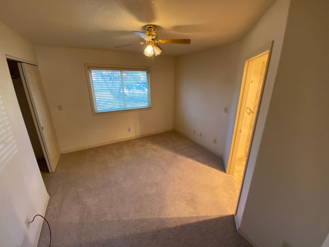 30 Sunshine Ct - Photo 5 of 17