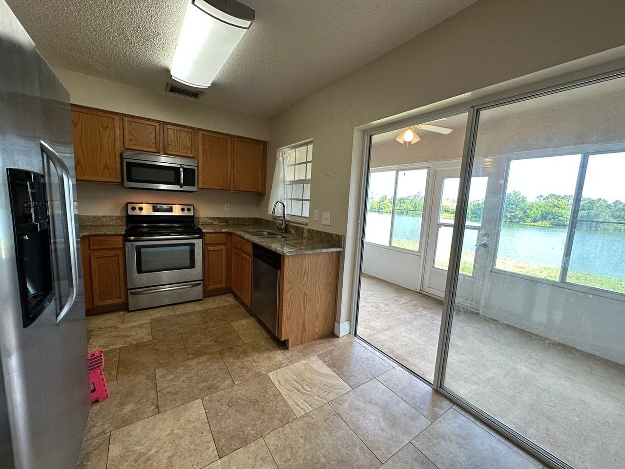 413 Kensington Lake Cir - Photo 7 of 15