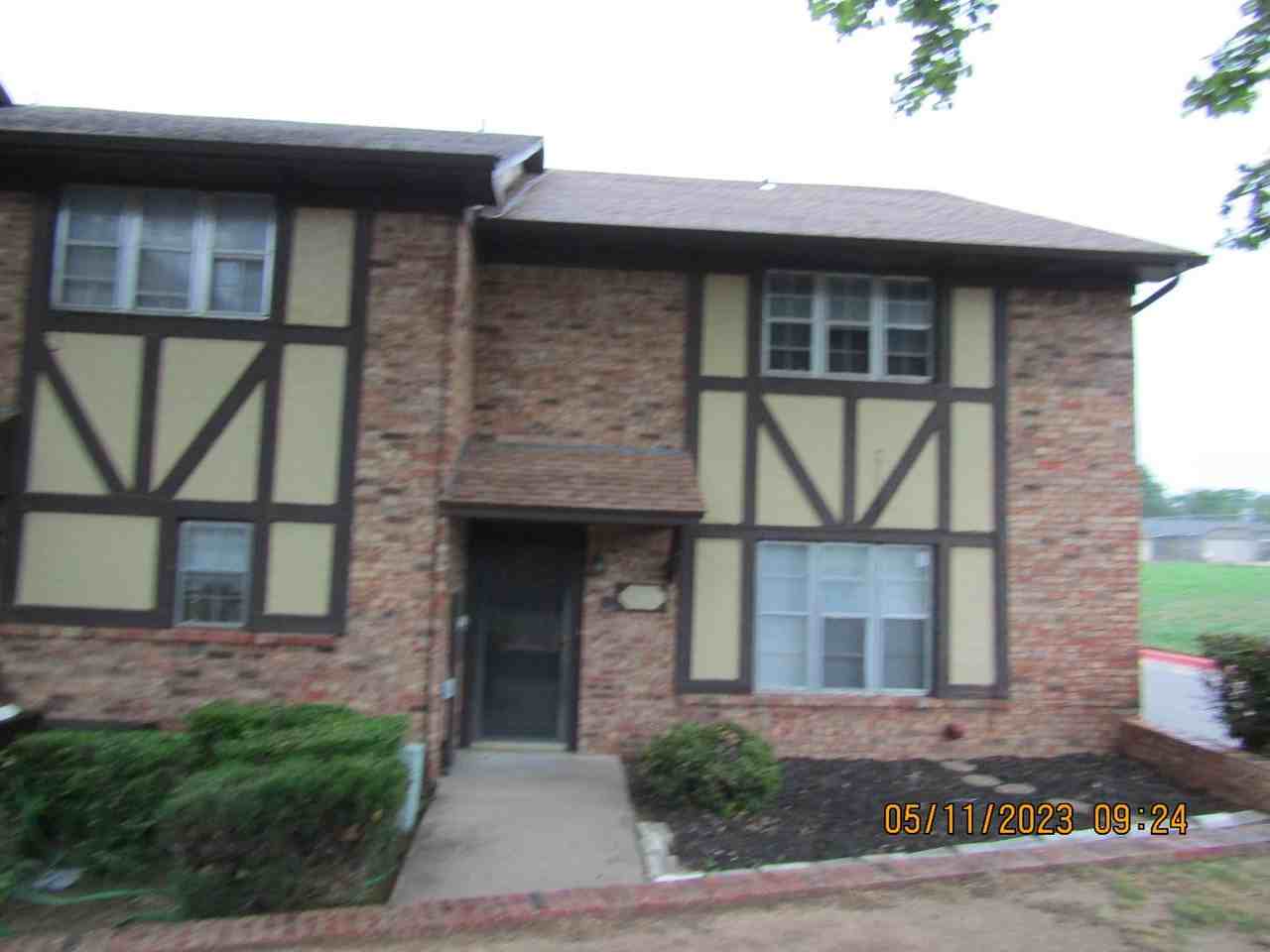 4545 Ne Bell Ave - Photo 2 of 48