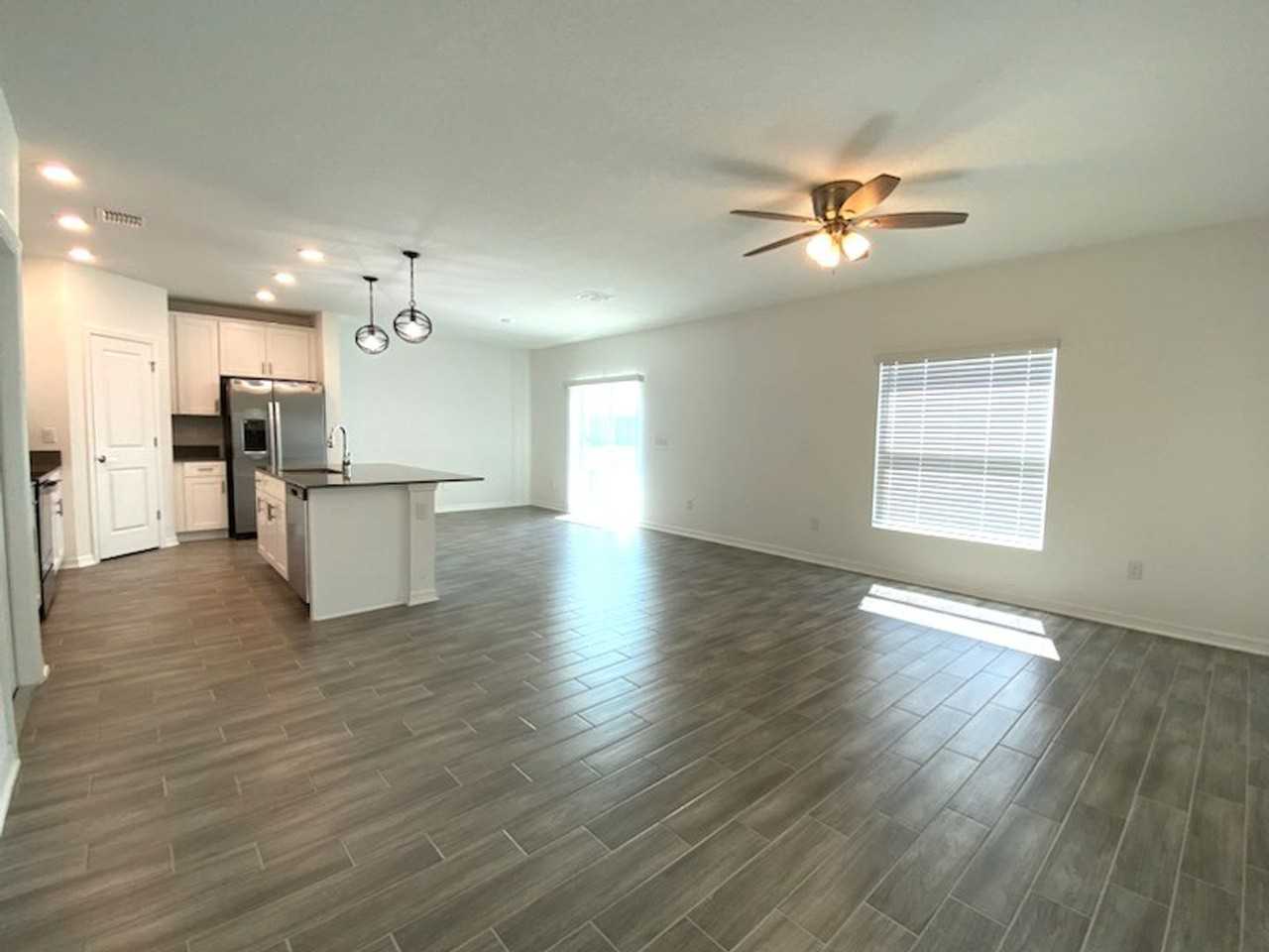 1107 Cabot Cliffs Dr - Photo 2 of 34