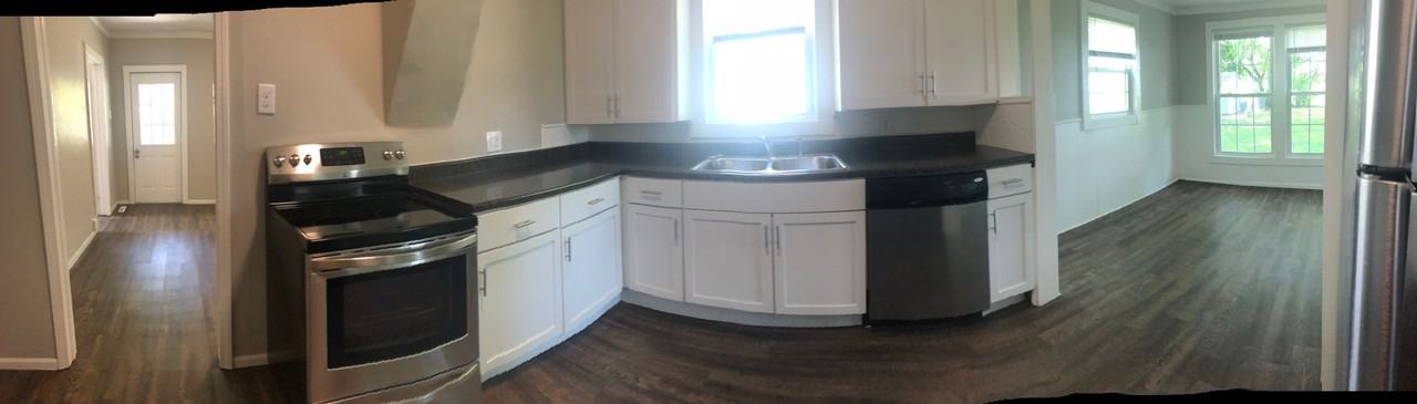 1832 W Chestnut St - Photo 7 of 18