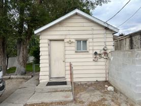644 1/2 Oak St - Photo 1 of 1