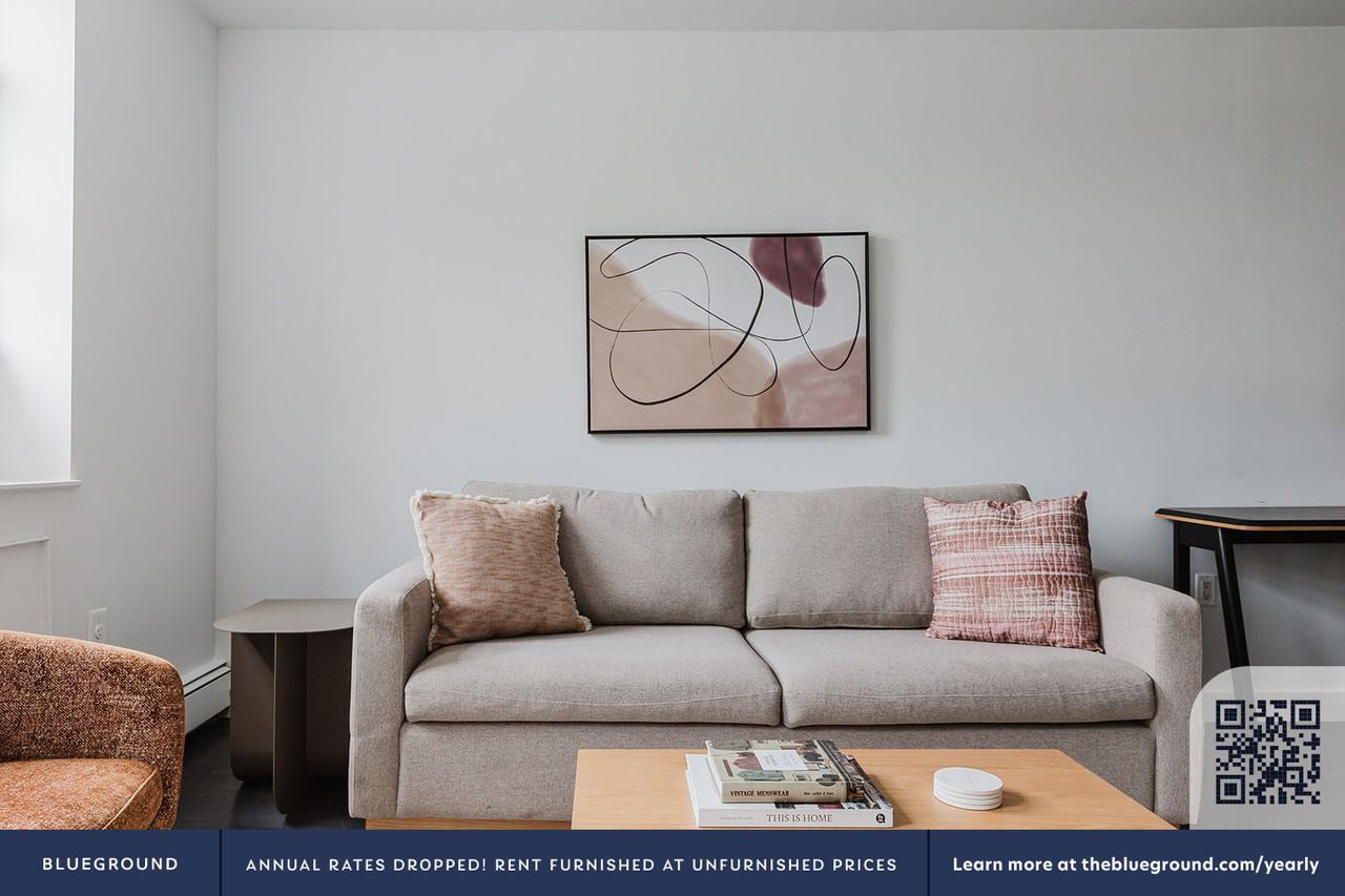 260 Water Street - Photo 4 of 81